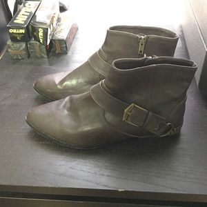 Forever 21 brown boots