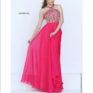 Sherri Hill Prom Dress in fuchsia!!