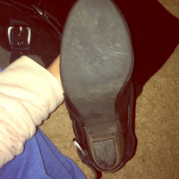 More pics of naughty monkey boots