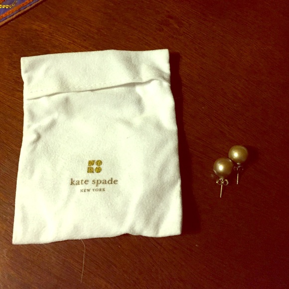 kate spade Jewelry - Kate Spade large pearls