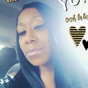 Meet your Posher, Shayla