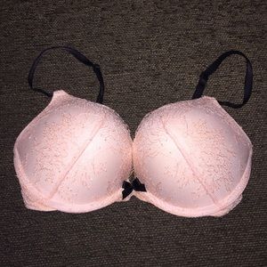VS Bra