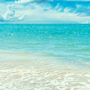 Meet your Posher, Becca