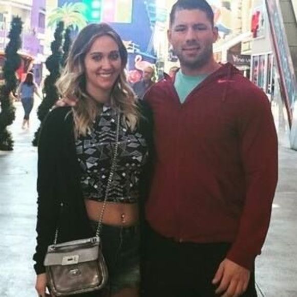 Meet your Posher, Manda - Picture 1 of 1