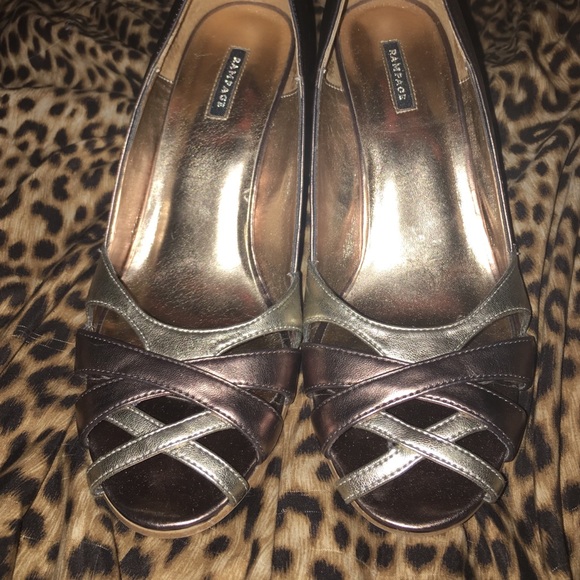 Rampage gold/bronze shoes