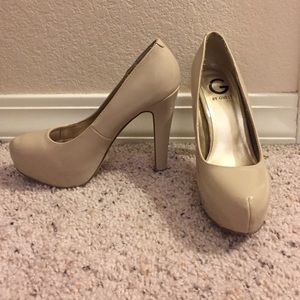 Nude Guess heels