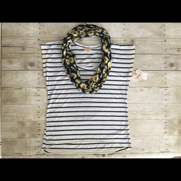 Adorable Striped top and Scarf