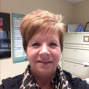 Meet your Posher, Lori