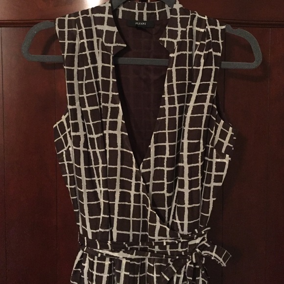 Sleeveless Wrap Around Dress - Picture 2 of 4