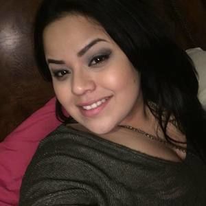 Meet your Posher, Mariela