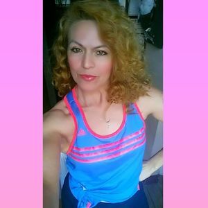 Meet your Posher, Angie