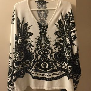 sweater 3x. beautiful embroidery