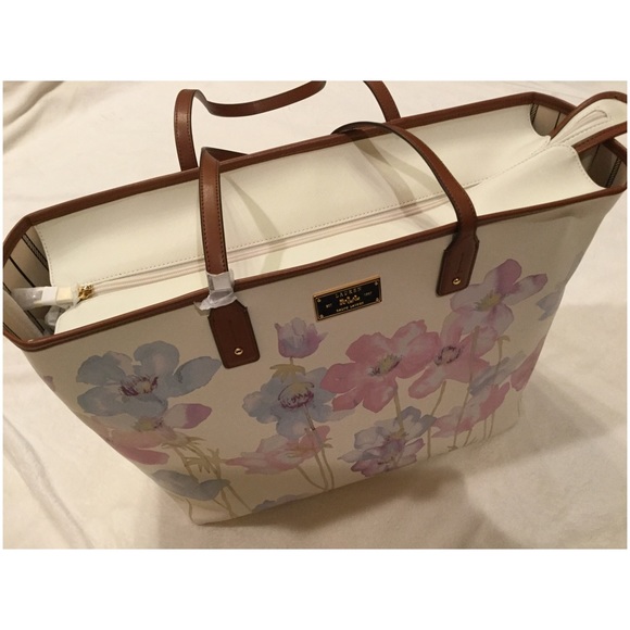 Ralph Lauren Floral Bag 2XHP 4/23/17 & 1/30/18 - Picture 3 of 8