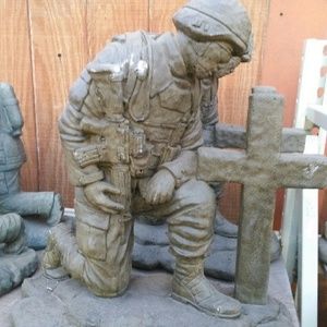 Meet your Posher, Stella