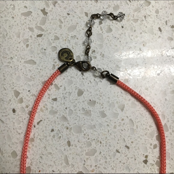 Capwell + Co Necklace - Picture 3 of 4