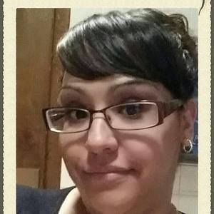 Meet your Posher, Alicia