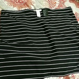 H&M Striped Pencil Skirt