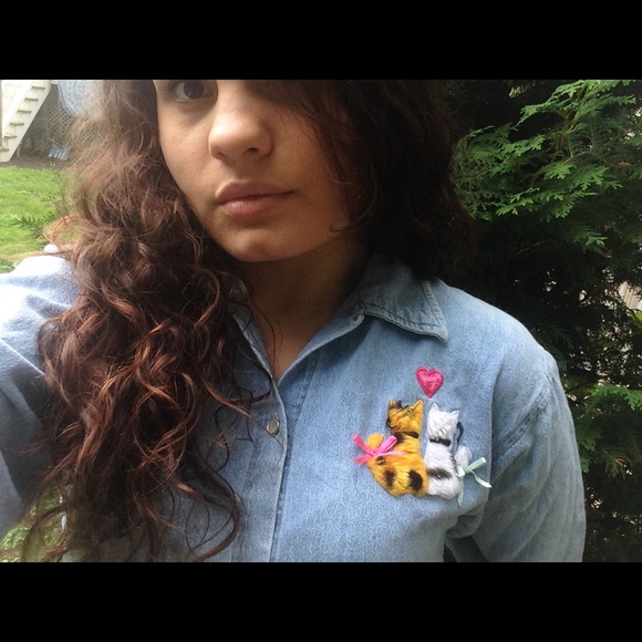 Meet your Posher, Hailey - Picture 3 of 4