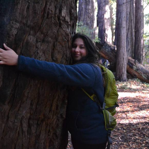 Meet your Posher, Ayla