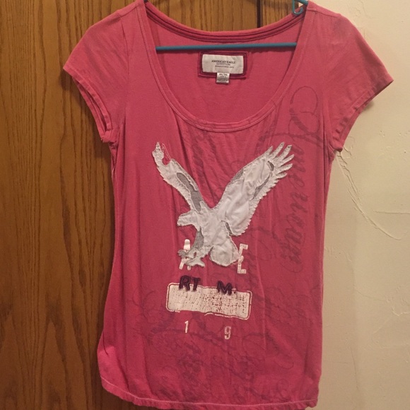 Short sleeve t shirt. American Eagle. Like new