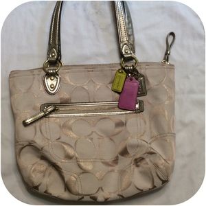 💯❤️Coach Signature Champagne Poppy Tote❤️💯