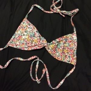 Floral bikini top