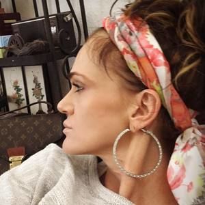 Meet your Posher, Sera