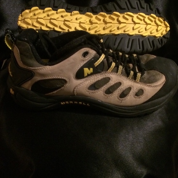 MERRELL REFLEX BIRCH LACED HIKING TRAIL SHOES