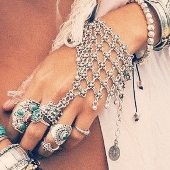 ***BOHEMIAN HAND JEWELRY*** - Picture 2 of 3