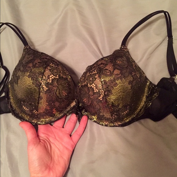 Victoria's Secret Gold Very Sexy Bombshell Bra