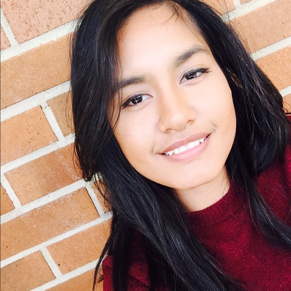 Meet your Posher, Lyn