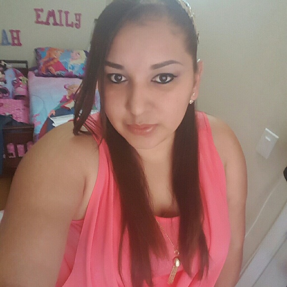 Meet your Posher, Jazmin