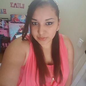 Meet your Posher, Jazmin