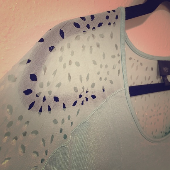 ❌ DONATED ❌ Mossimo Teal Cut-Out Detail Shirt - Picture 1 of 4