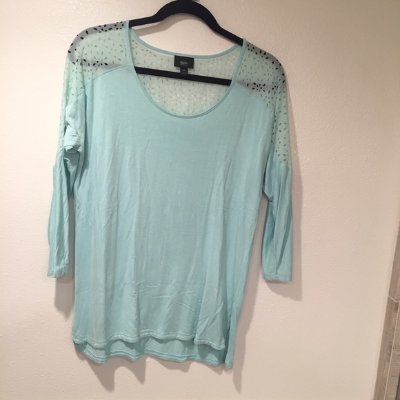 ❌ DONATED ❌ Mossimo Teal Cut-Out Detail Shirt - Picture 2 of 4