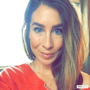 Meet your Posher, Jenny