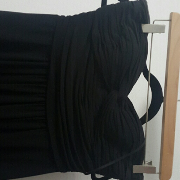 Strapless black dress - Picture 2 of 4