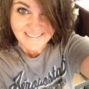 Meet your Posher, Dana