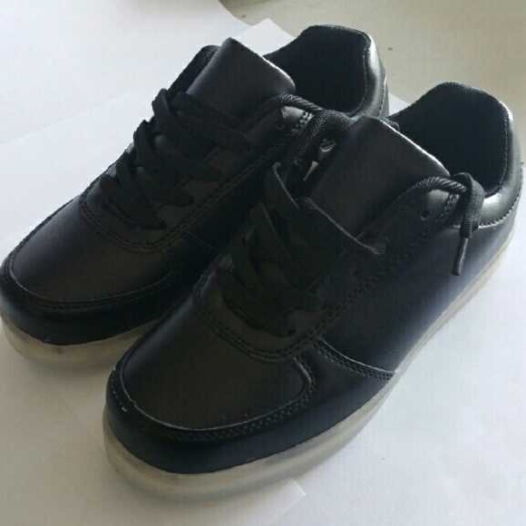 LED Shoes 5 Black Low Top US Mens Size 5 main image 4