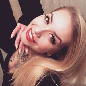 Meet your Posher, Brittany