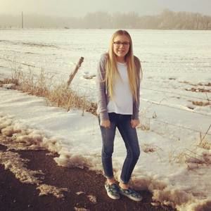 Meet your Posher, Brooke