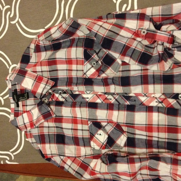 NWT  Forever 21 shirt