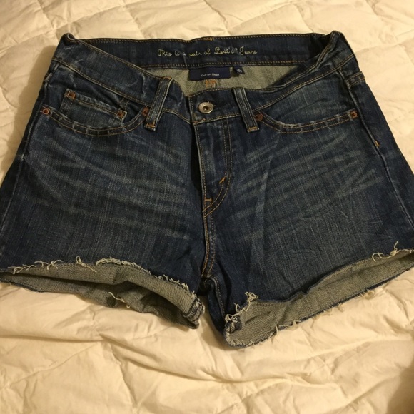 Levi cut offs