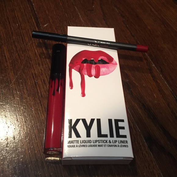 Brand New in Hand Kylie Lipkit (Lip kit) Mary Jo K