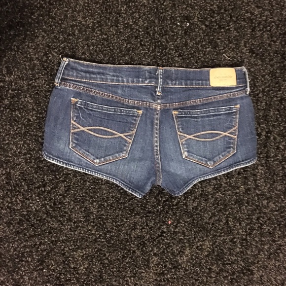 Shorts. - Picture 2 of 2