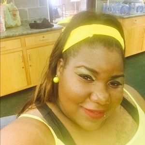 Meet your Posher, Sharese