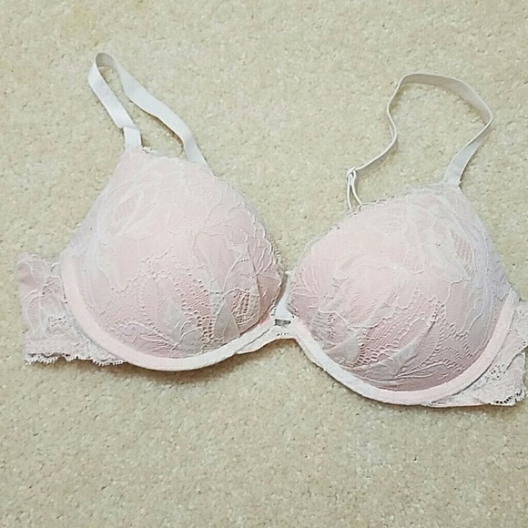 Victoria's Secret plunge push up bra