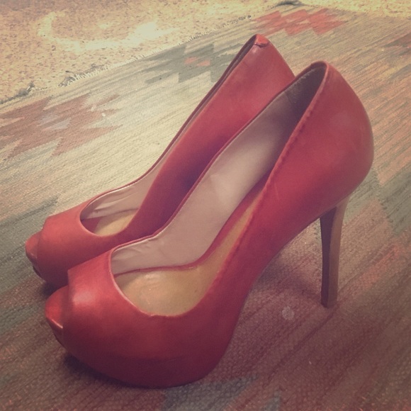 Aldo peep toe heels