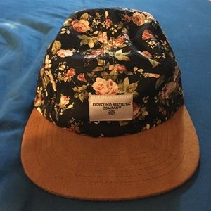 5-panel leather strap hat