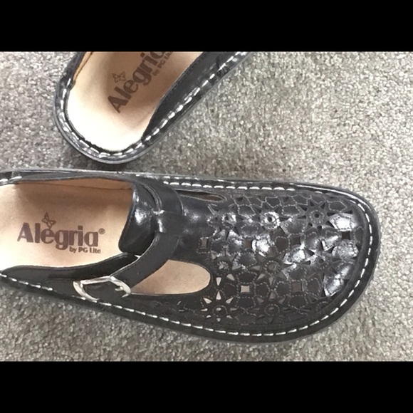 ALEGRIA size 38 black like new